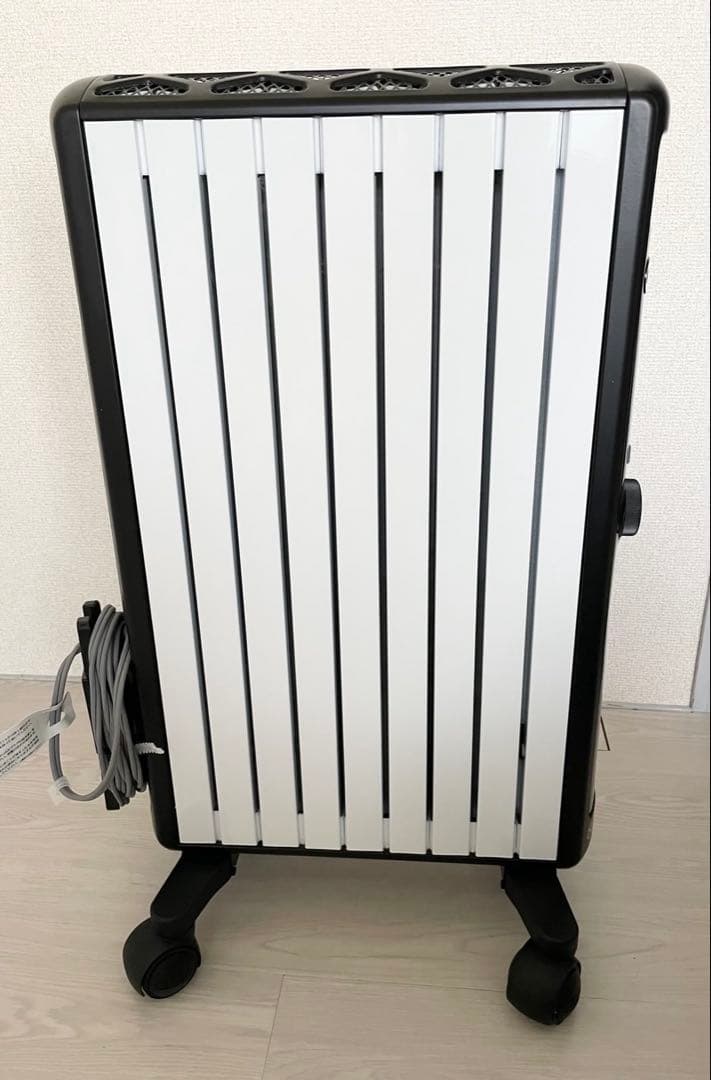 2021年製 デロンギ マルチダイナミックヒーター MDHU12-BK