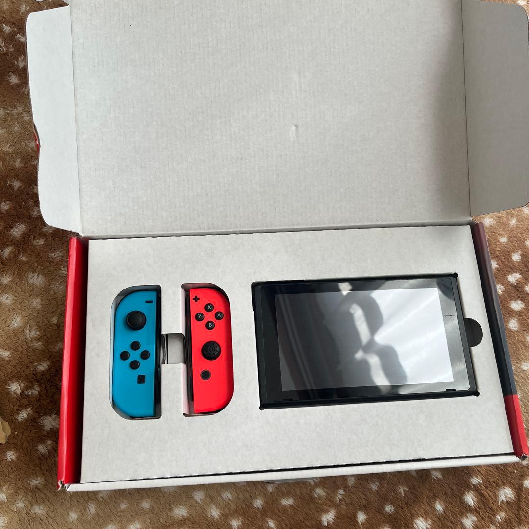 Nintendo Switch 新型ネオンブルー・ネオンレッド　バッテリー強化版