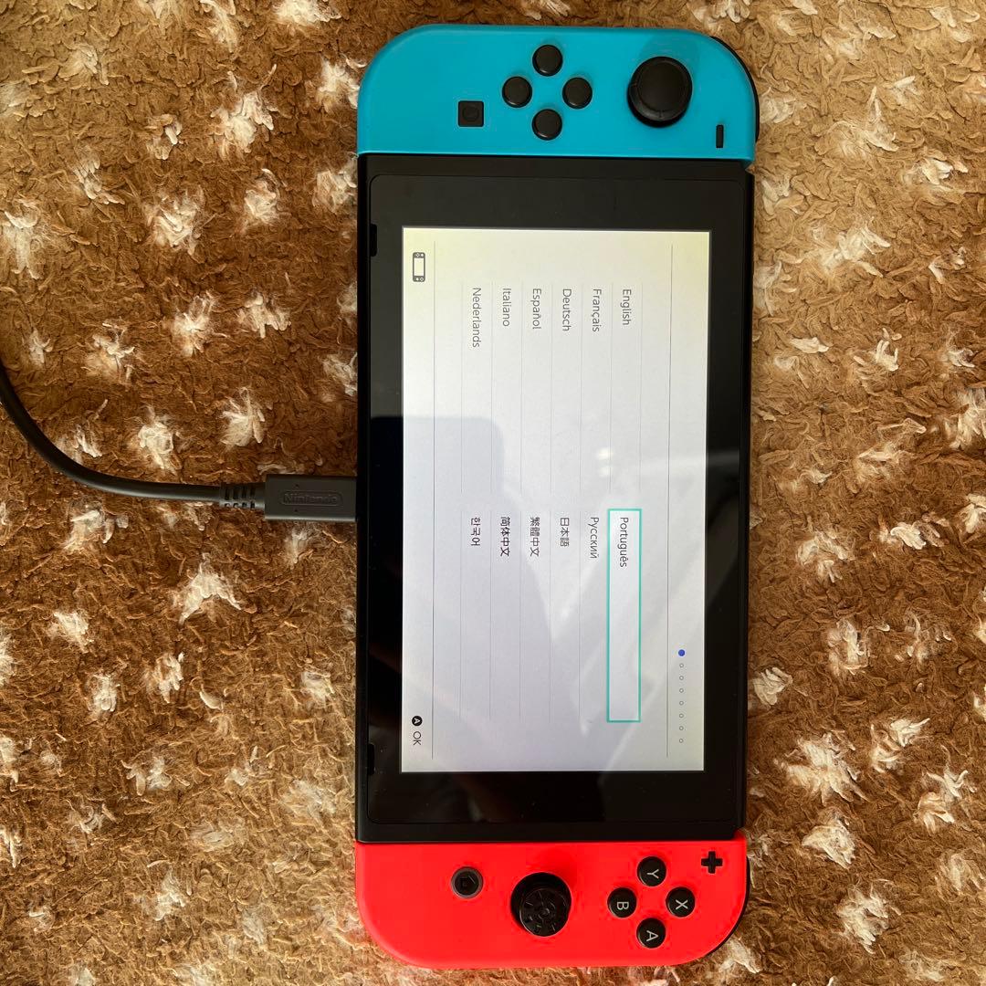 Nintendo Switch 新型ネオンブルー・ネオンレッド　バッテリー強化版