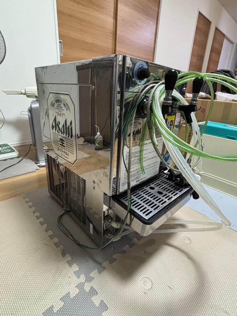 アサヒビールサーバー　ビール樽容器 液化碳酸ガス容器セット