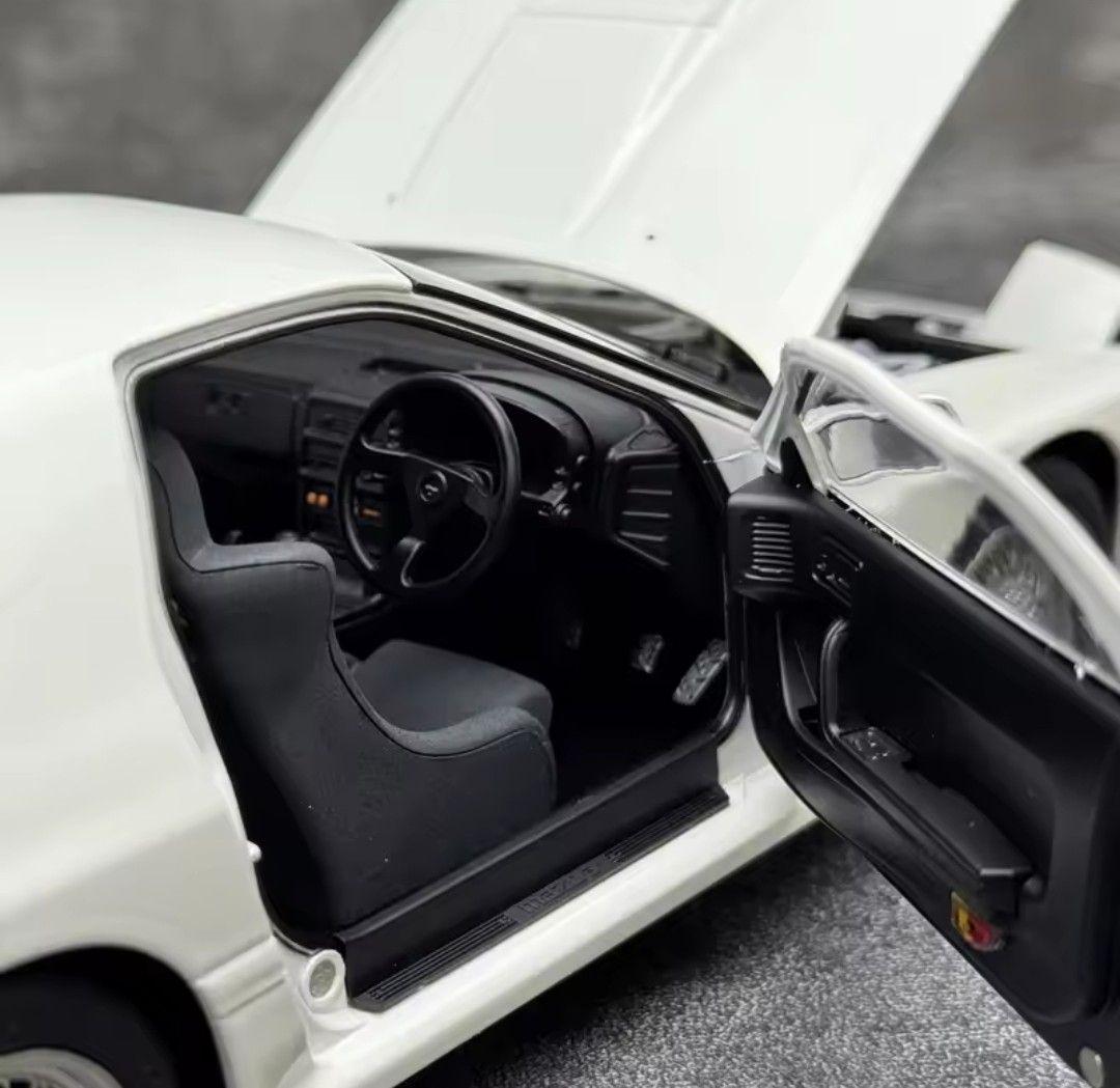 WHELART　1/18　マツダ　RX-7　FC3S　頭文字　高橋涼介