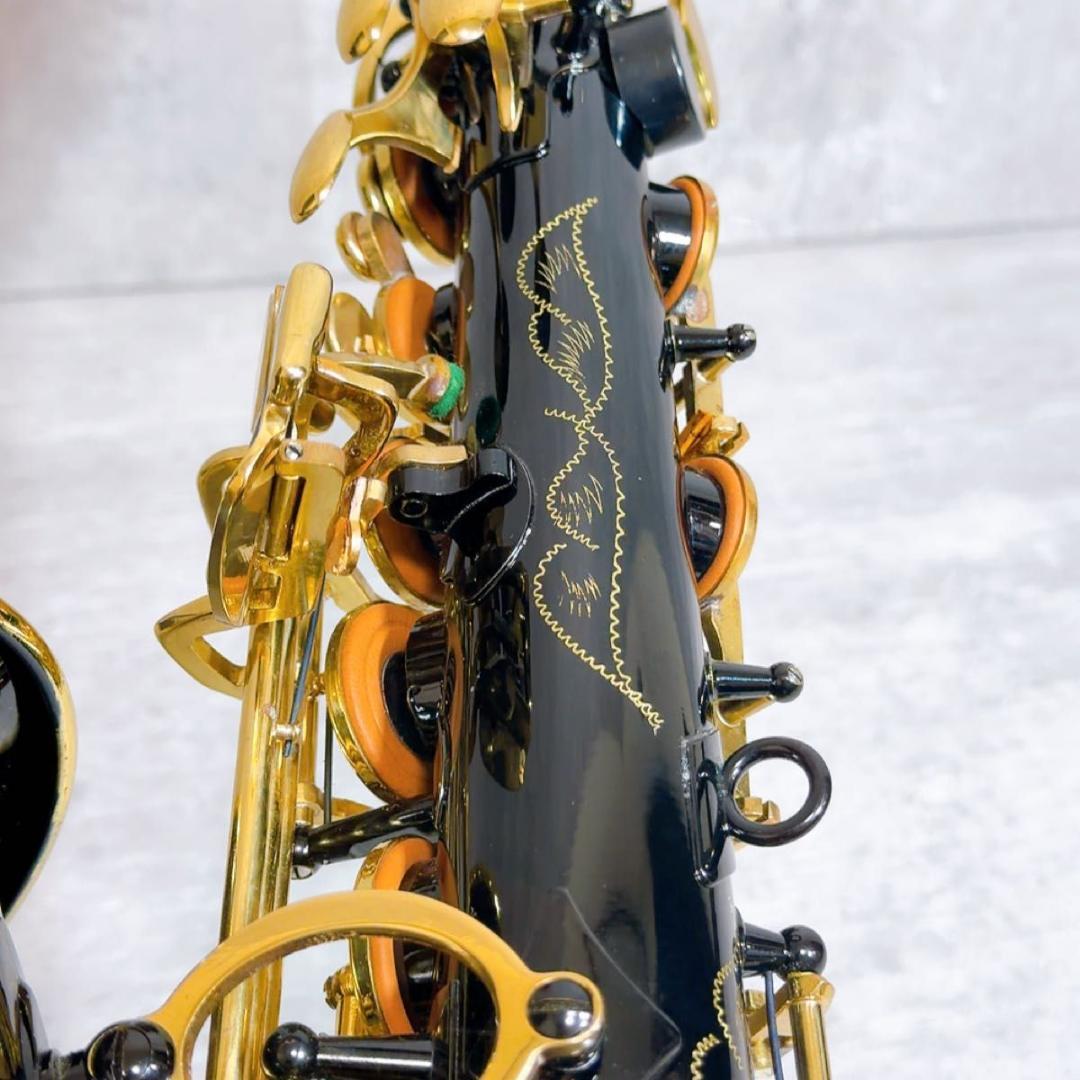 良品! アルトサックス　黒 ゴールド　管楽器　ノーブランド　ケース