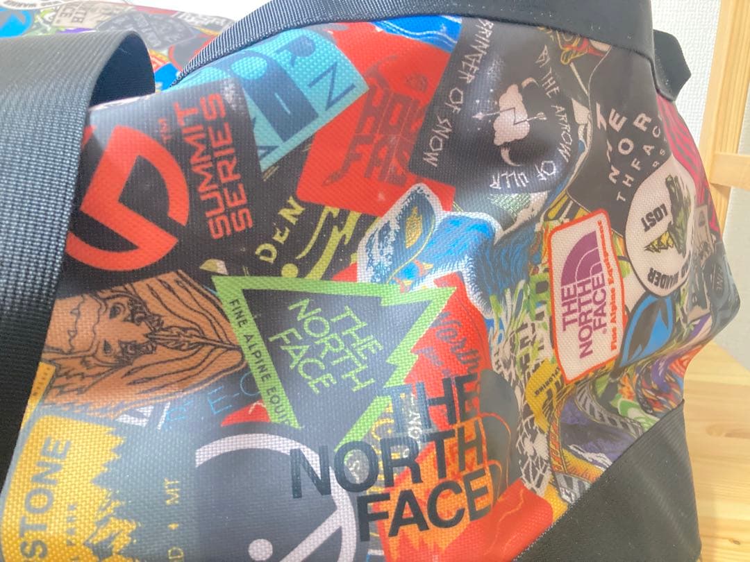 ☆超超超激レア！！ THE NORTH FACE マルチカラー BCギアコンテナ