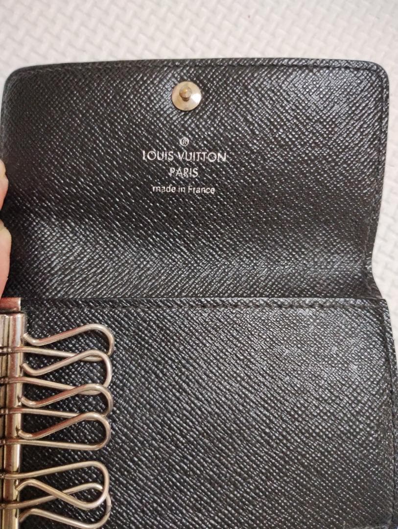 ルイヴィトン　ダミエ グラフィット　キーケース　６連　ブラック