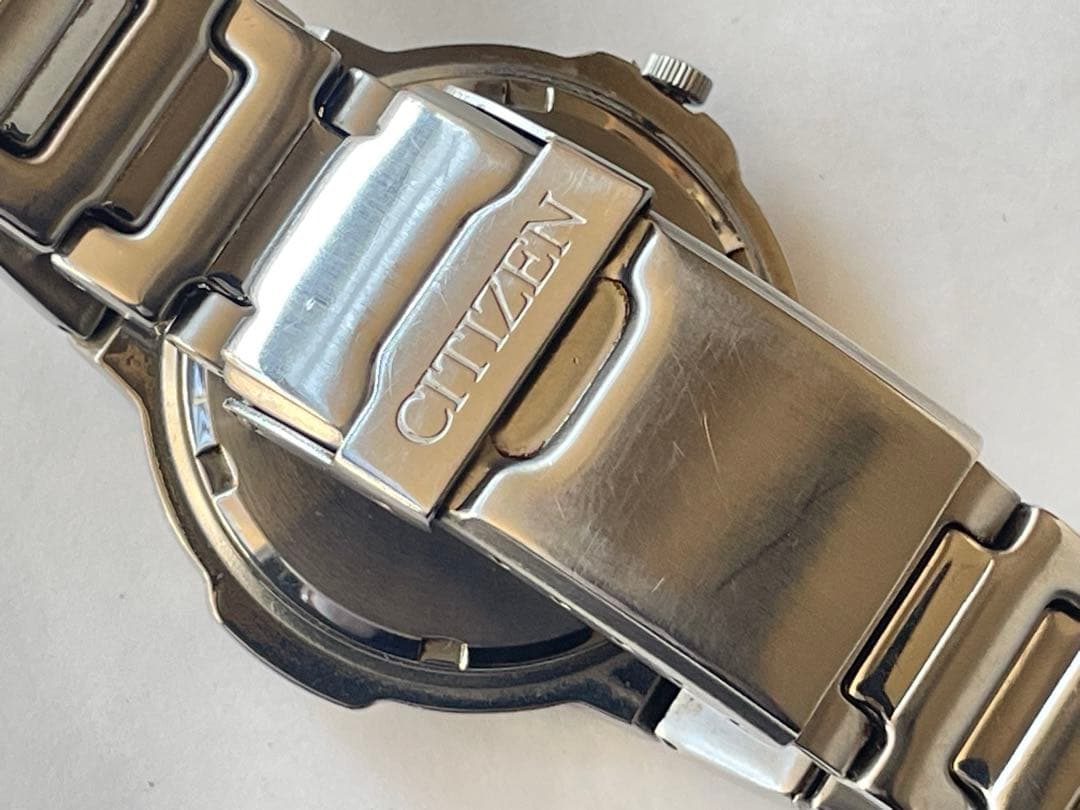 CITIZEN ECO-DRIVE E100-K17837 メンズクォーツ