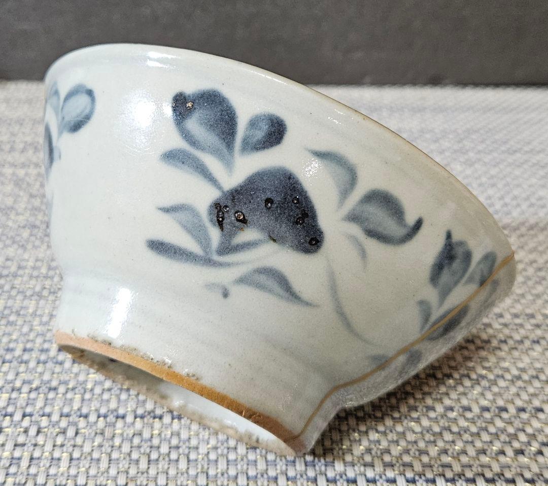 中国古陶磁器　明代 明朝　青華　古染付　 呉須　草花文様　茶碗　茶道具　茶器