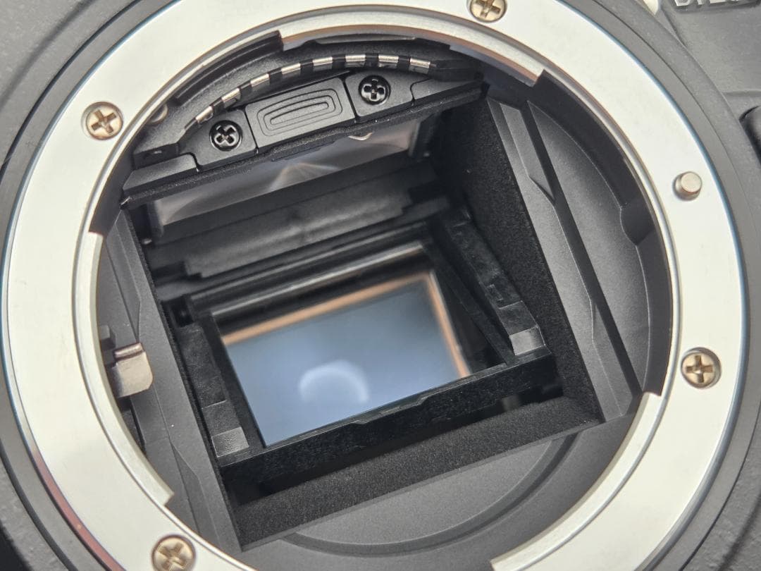 ■897ショット■ NIKON 一眼レフカメラ D7200 ボディ