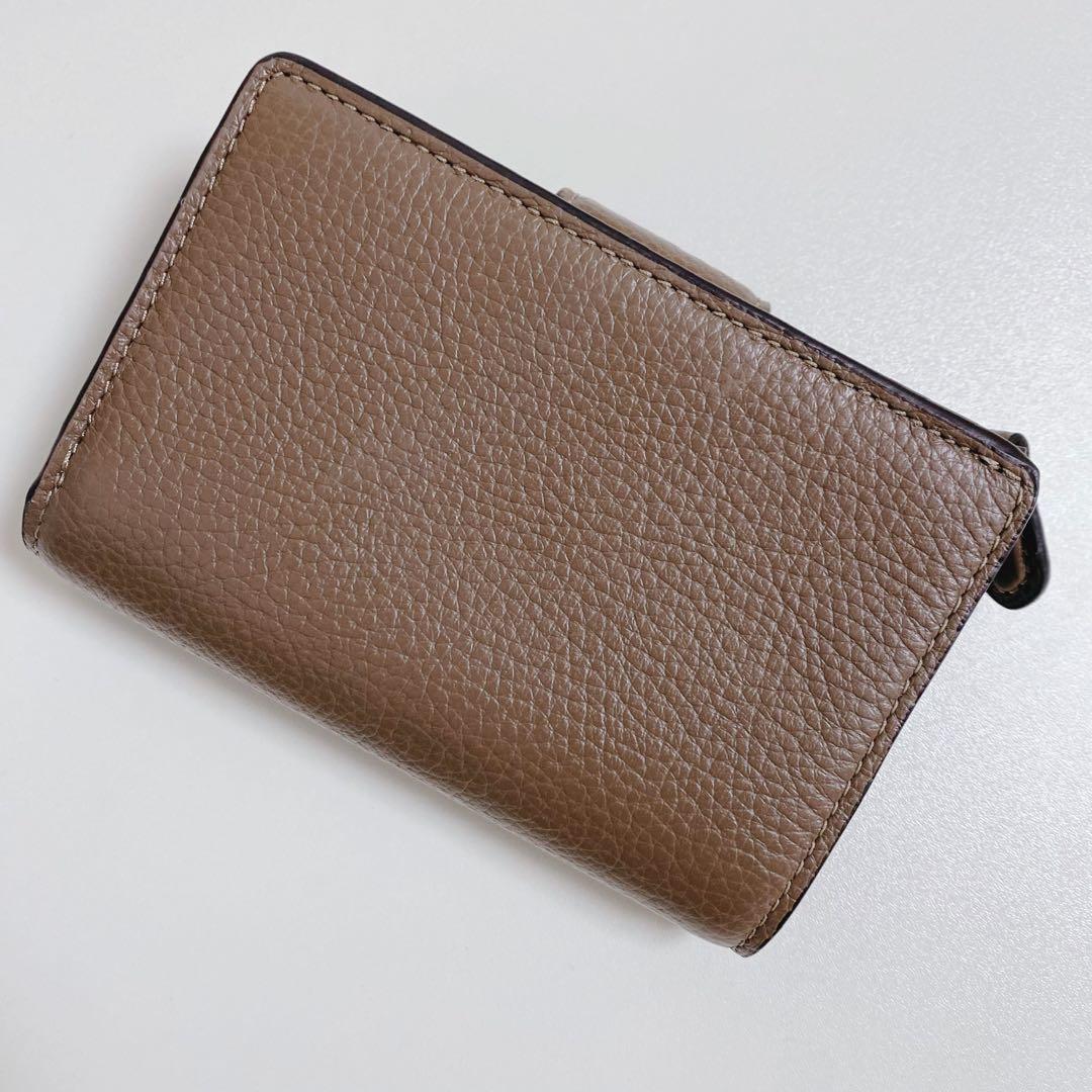 【新品未使用】COACHコーチ★二つ折り財布★ミディアムウォレット★ブラウン茶色