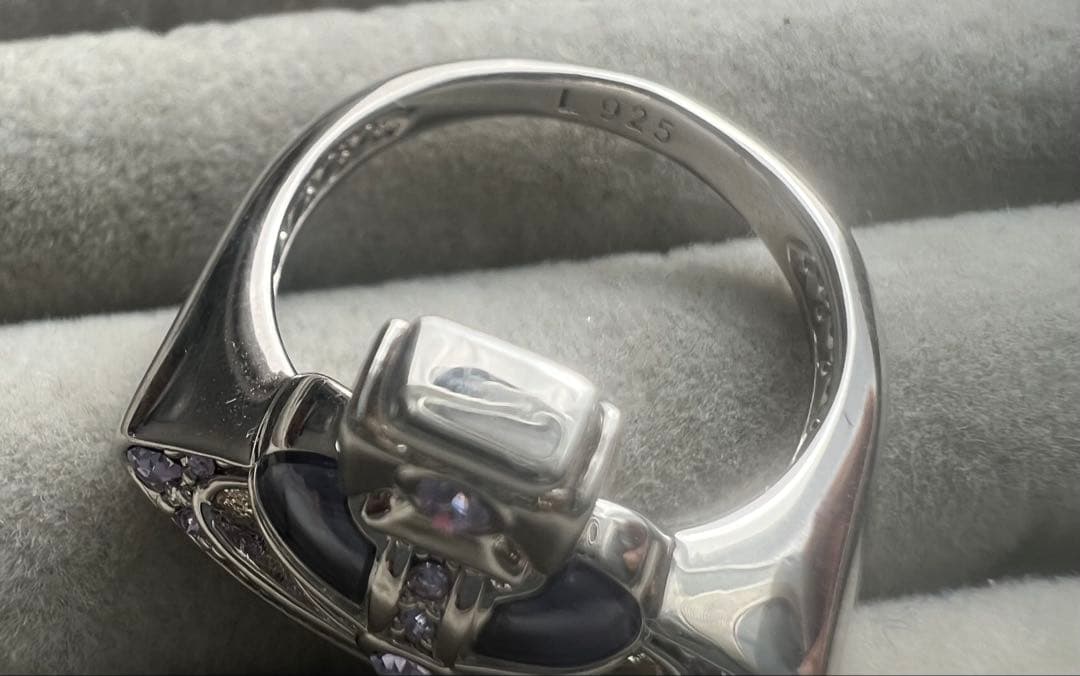 ヴィヴィアン　Vivienne Westwood 指輪　リング　ディアマンテ　紫