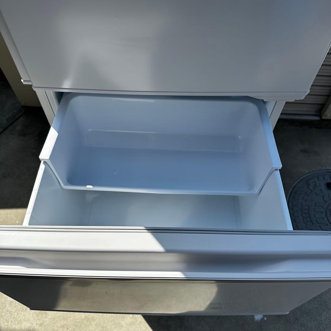 三菱ノンフロン冷凍冷蔵庫 MR-CX27F-W 2021年製