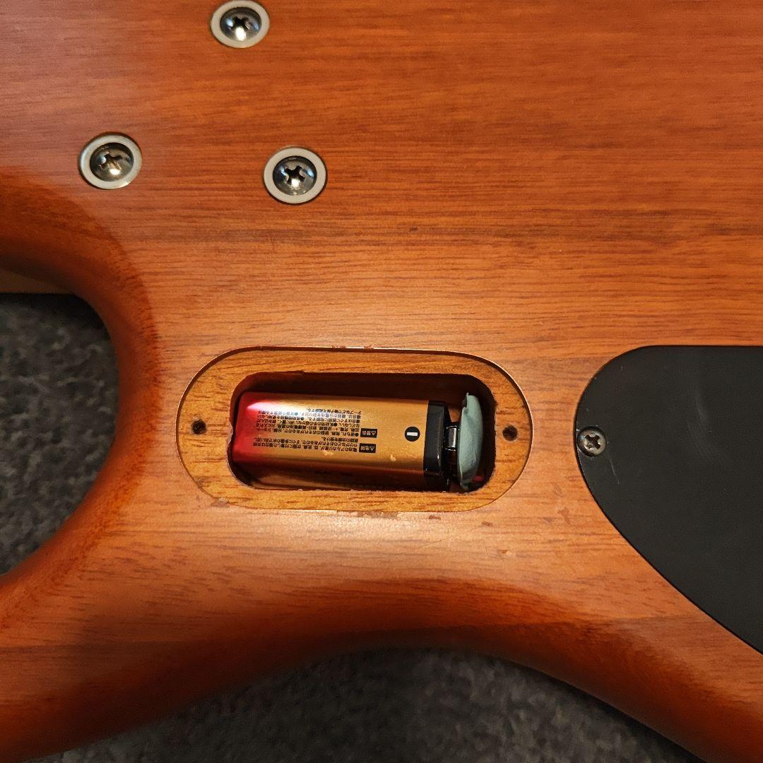 【訳アリ】MTD Kingston Z4 エレキベース