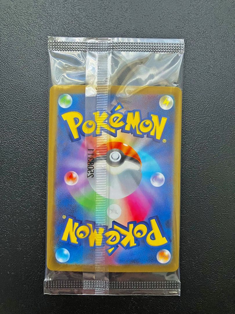 ビクティニ bwr 争奪戦プロモ 未開封