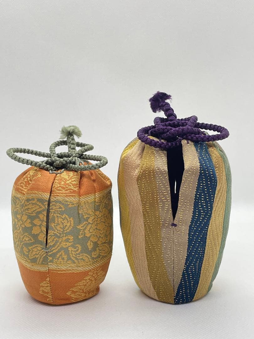 【茶道具】高取焼　高取喜恵　肩衝茶入　共箱　名物裂　仕服