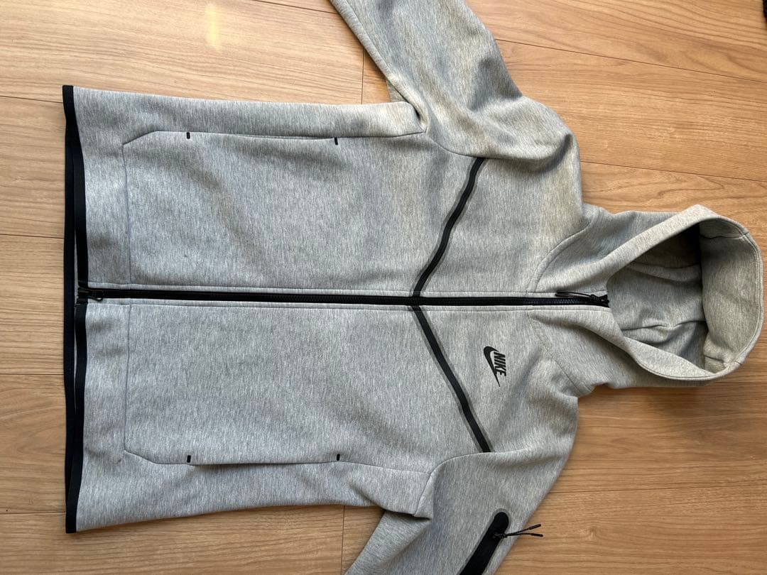 Nike フルジップ フード付きパーカー グレー