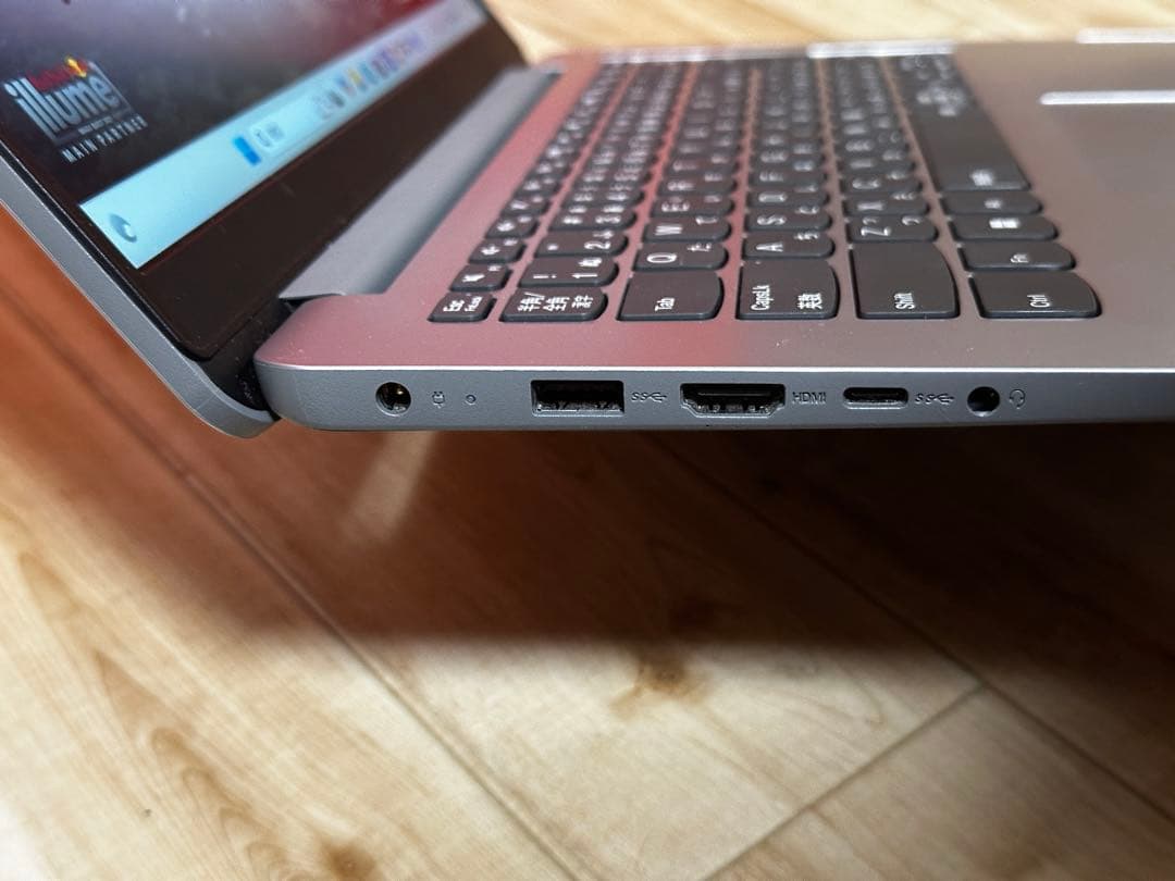 N*プ様 [美品] Lenovo Ideapad Ryzen 5 7250U 5