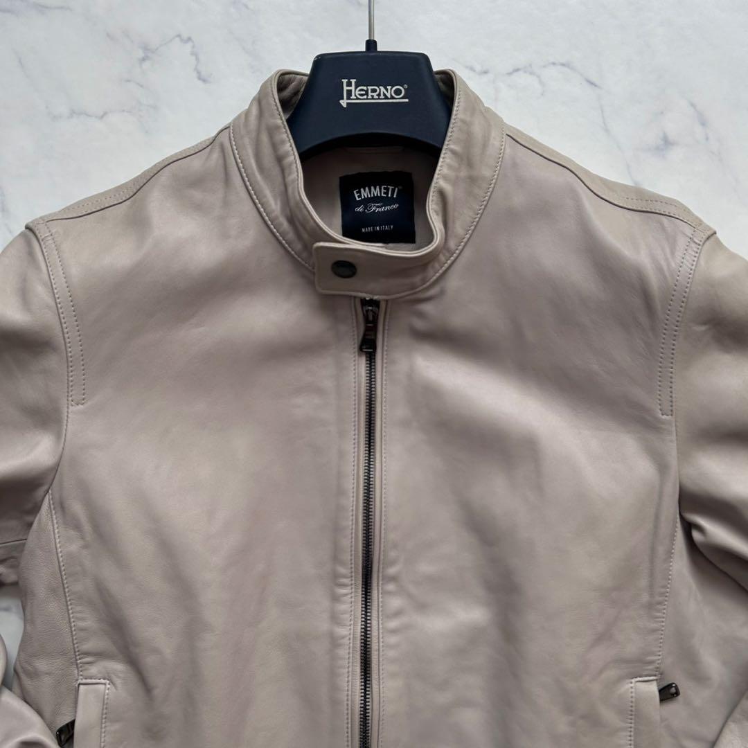 EMMETI JURI 羊革 シングルライダース ジャケット ベージュ 50