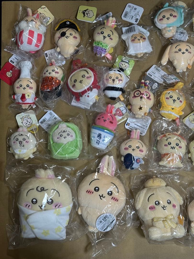 ちいかわ　うさぎマスコット　ぬいぐるみ　セット　新品未開封　国内正規品　タグ付き