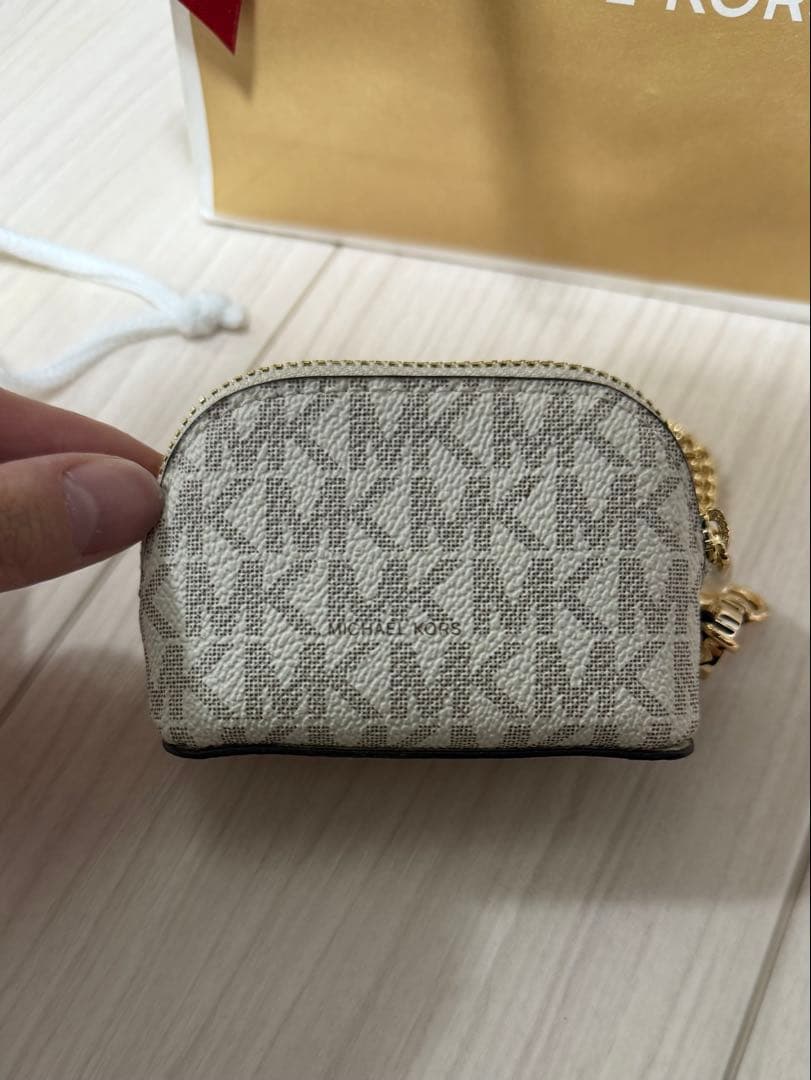 MICHAEL KORS ケース キーチェーン付き