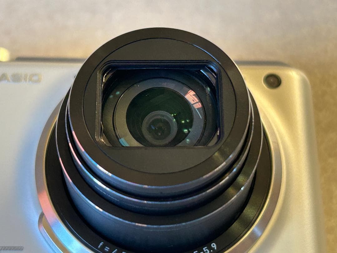 CASIO EX-ZR800 コンパクトデジタルカメラ