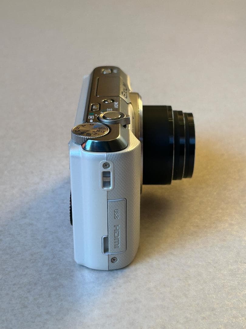 CASIO EX-ZR800 コンパクトデジタルカメラ