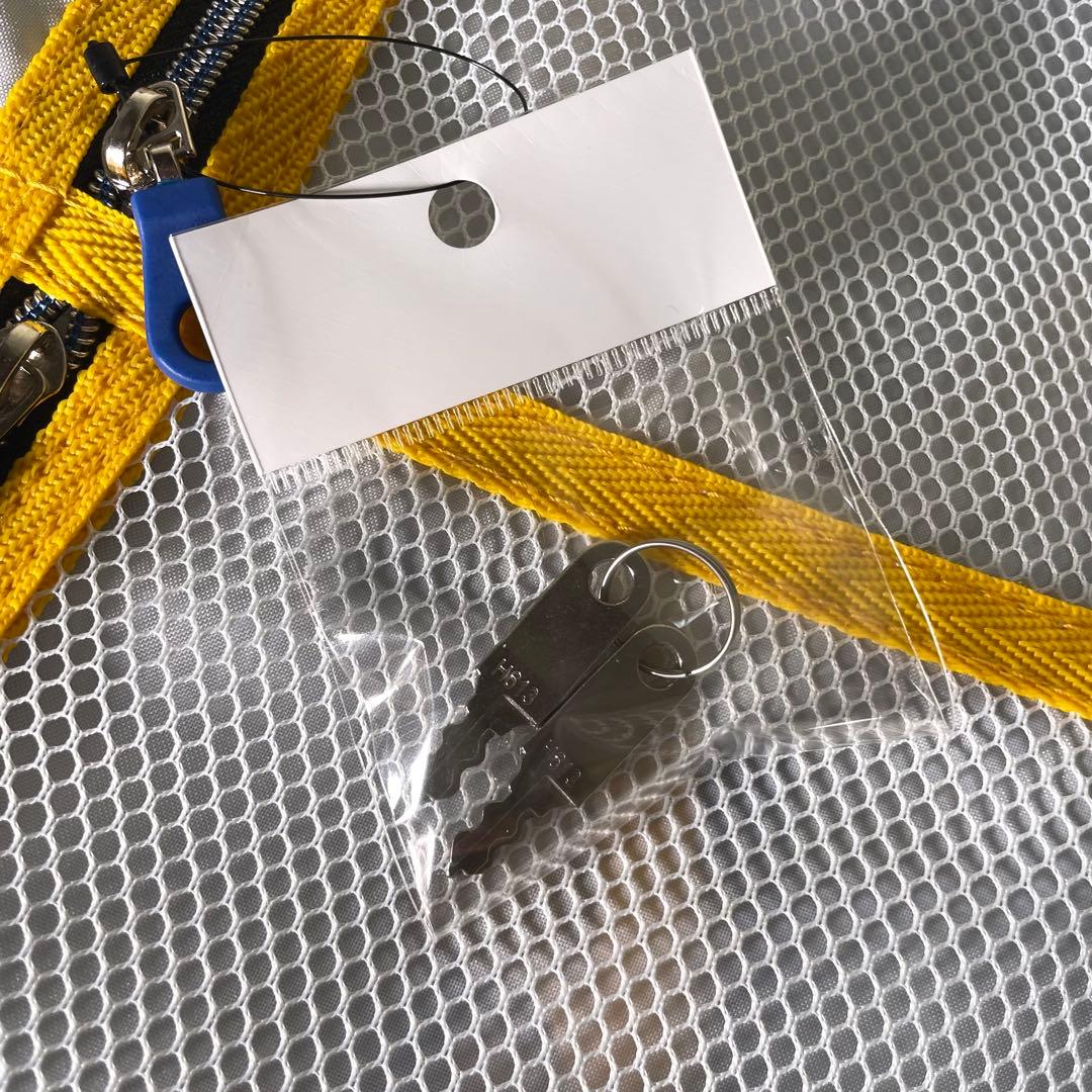 イノベーター　スーツケース　国旗デザイン　TSAロック　軽量