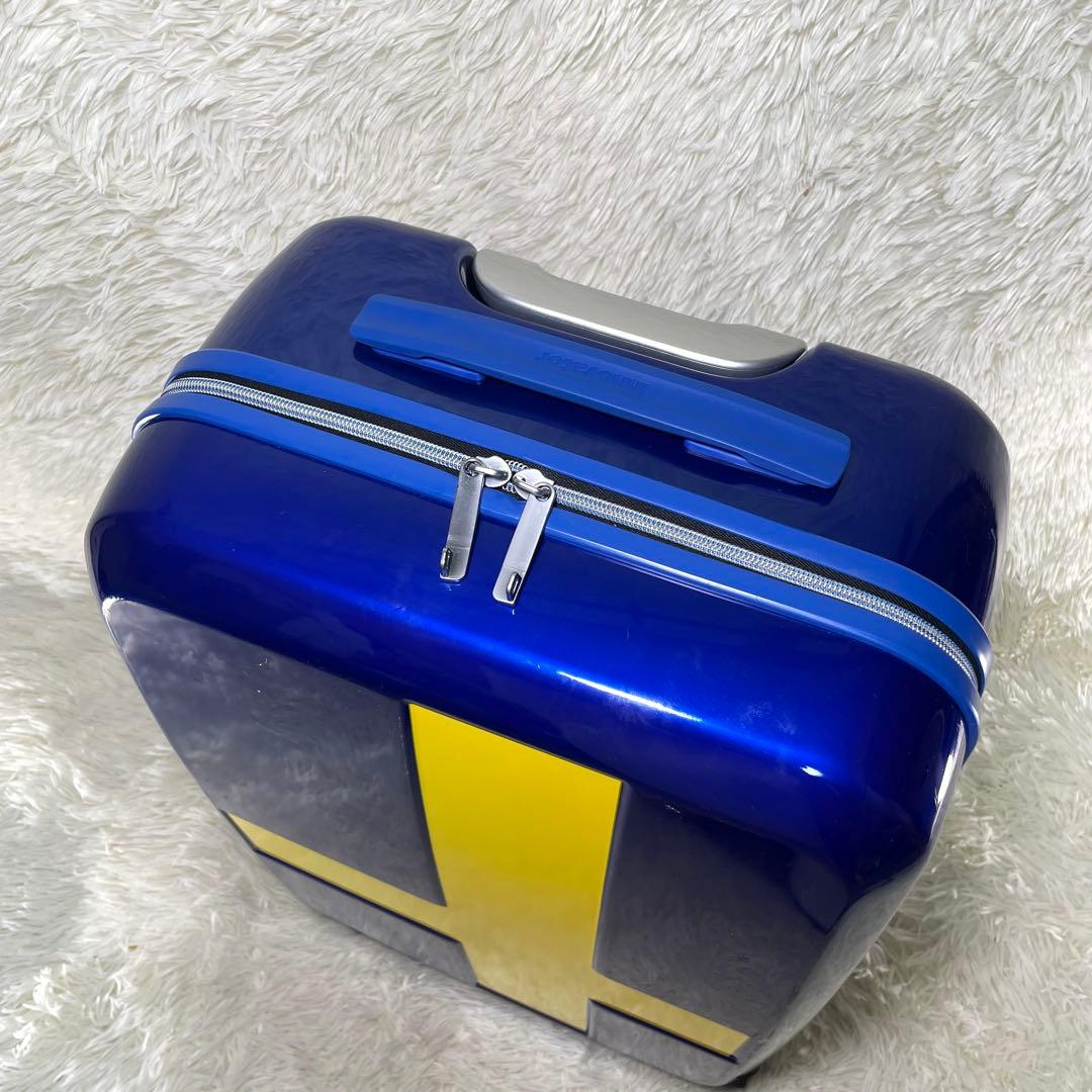 イノベーター　スーツケース　国旗デザイン　TSAロック　軽量