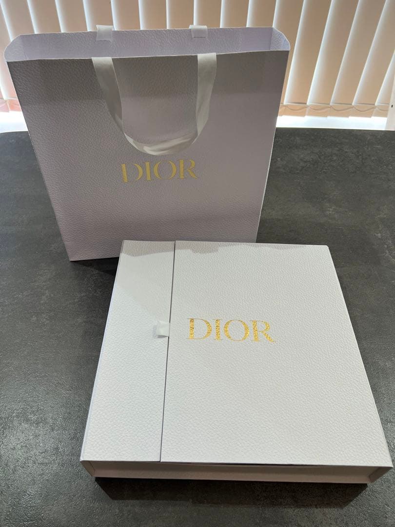 新品　CHRISTIAN DIOR ATELIER キッズ スウェットシャツ