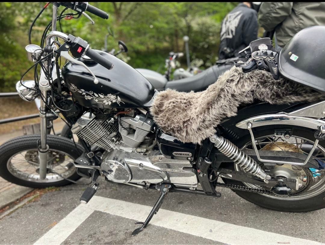 ガレージt&fドラッグスター250スポーツタンク