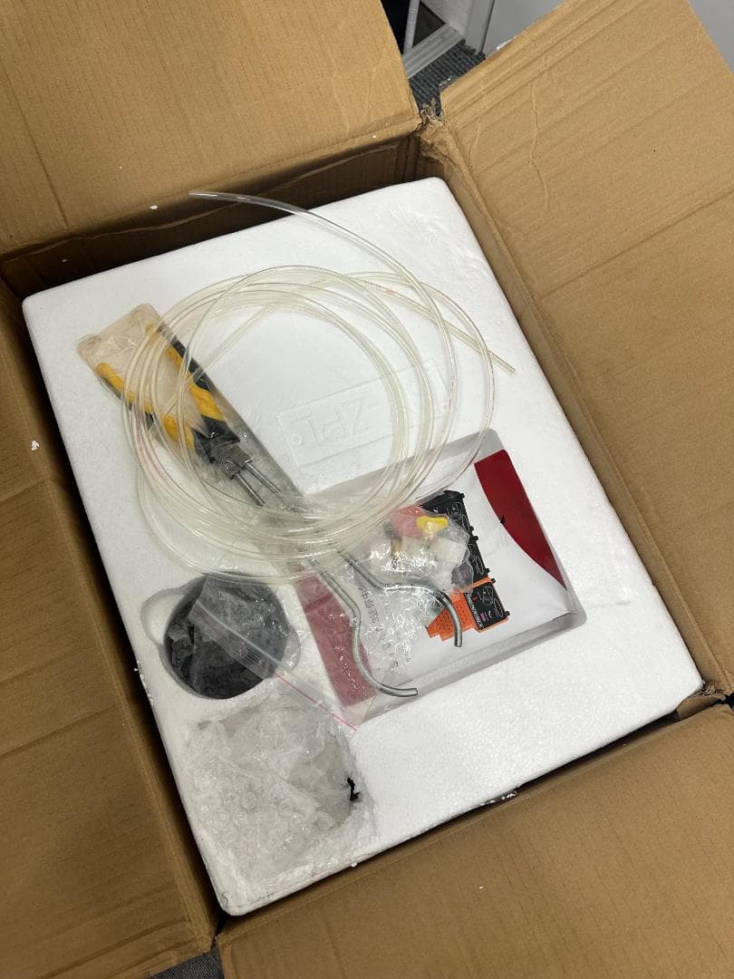 誘導溶解炉　電気溶解炉　金属　卓上　水冷　インゴット