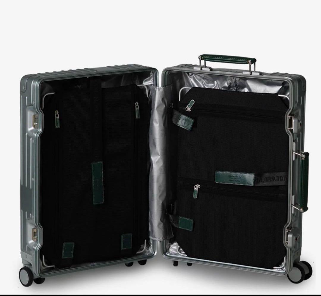 バッグ INV1811STP Cool Gray 36L