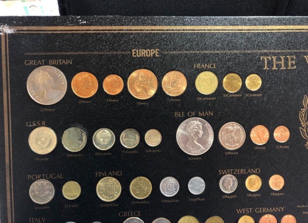 180種 世界の コレクション 外貨　銀貨　美品