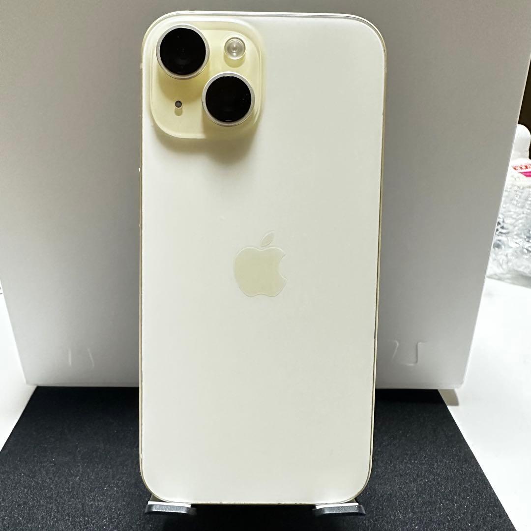 iPhone 15 256GB イエロー バッテリー残量100%