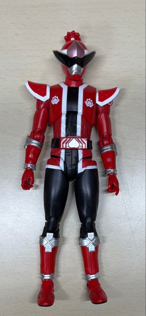 S.H.Figuarts ゼンカイザー•ドンモモタロウ