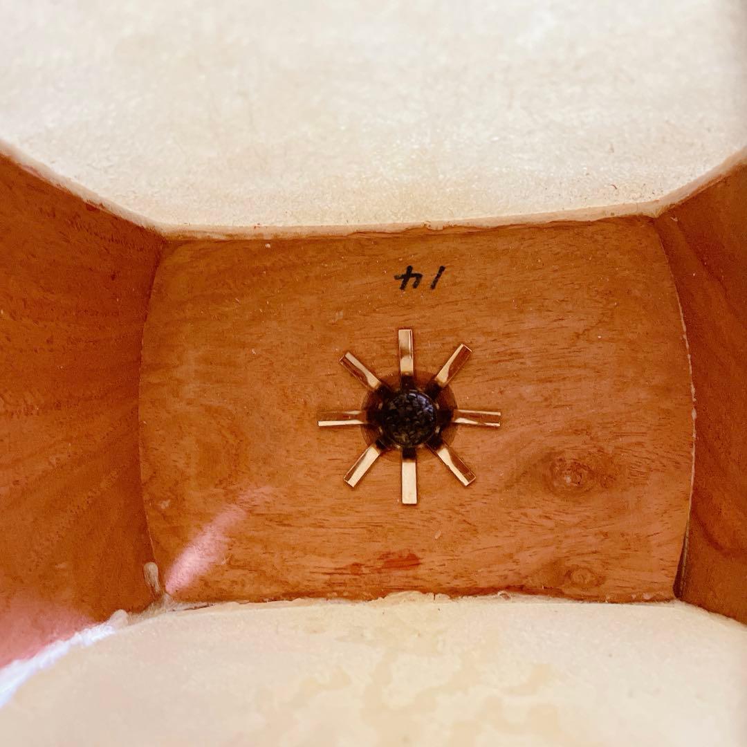 津軽三味線 段違い溝 花梨 丸打胴 東さわり 和楽器 三味線