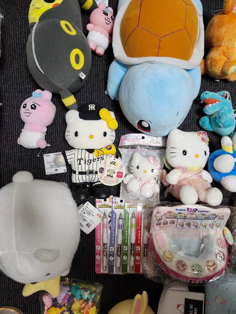 ポケモン　ちいかわ　サンリオ　メモ帳　筆箱　糸　すみっコぐらし　まとめ売り