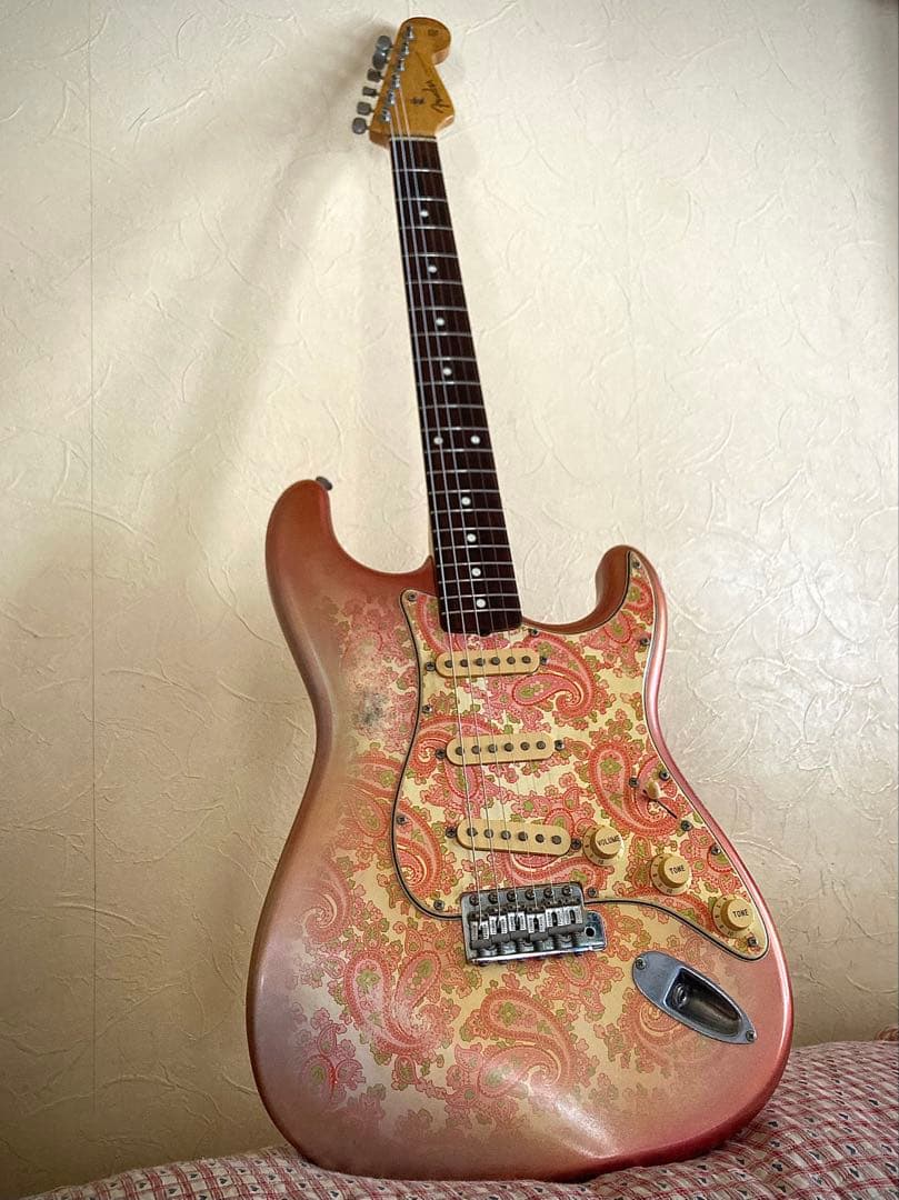 Fender Japan”JV”ペイズリーエイジドカスタム