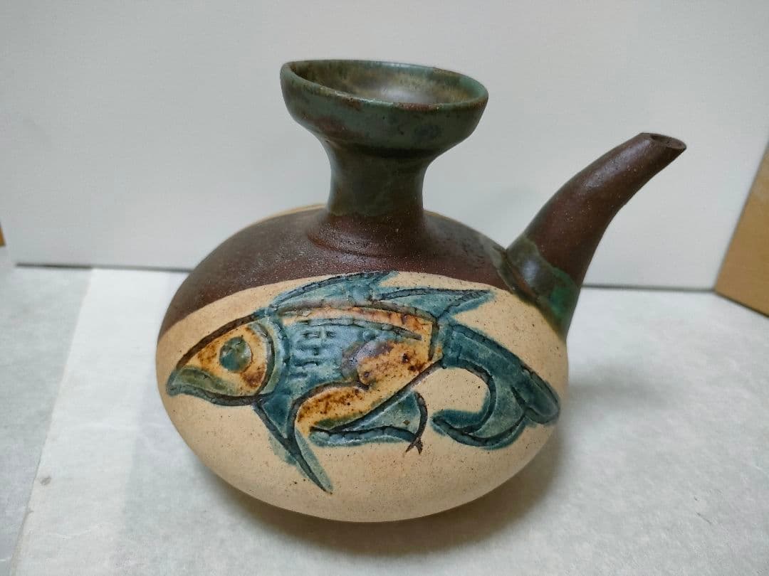 やちむん金城次郎　 人間国宝 カラカラ 希少☆　骨董品物