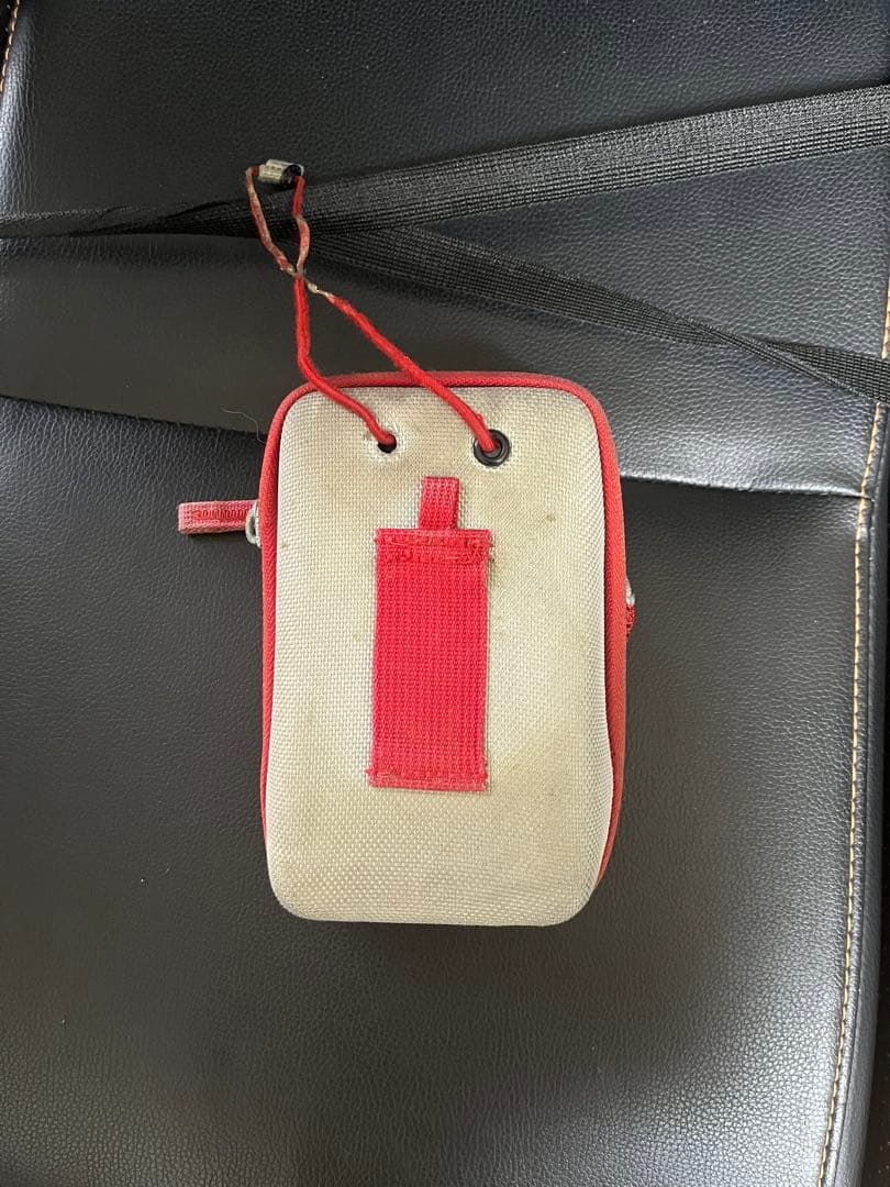 【美品】Bushnell TOUR X ゴルフ用距離計 ケース付