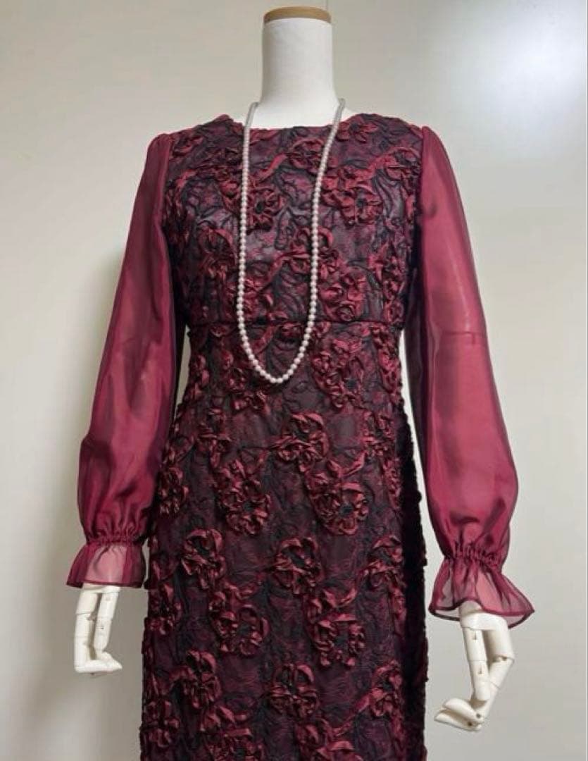 新品東京ソワールMARIKO KOHGA 日本製　高級刺繍レースドレスワンピース