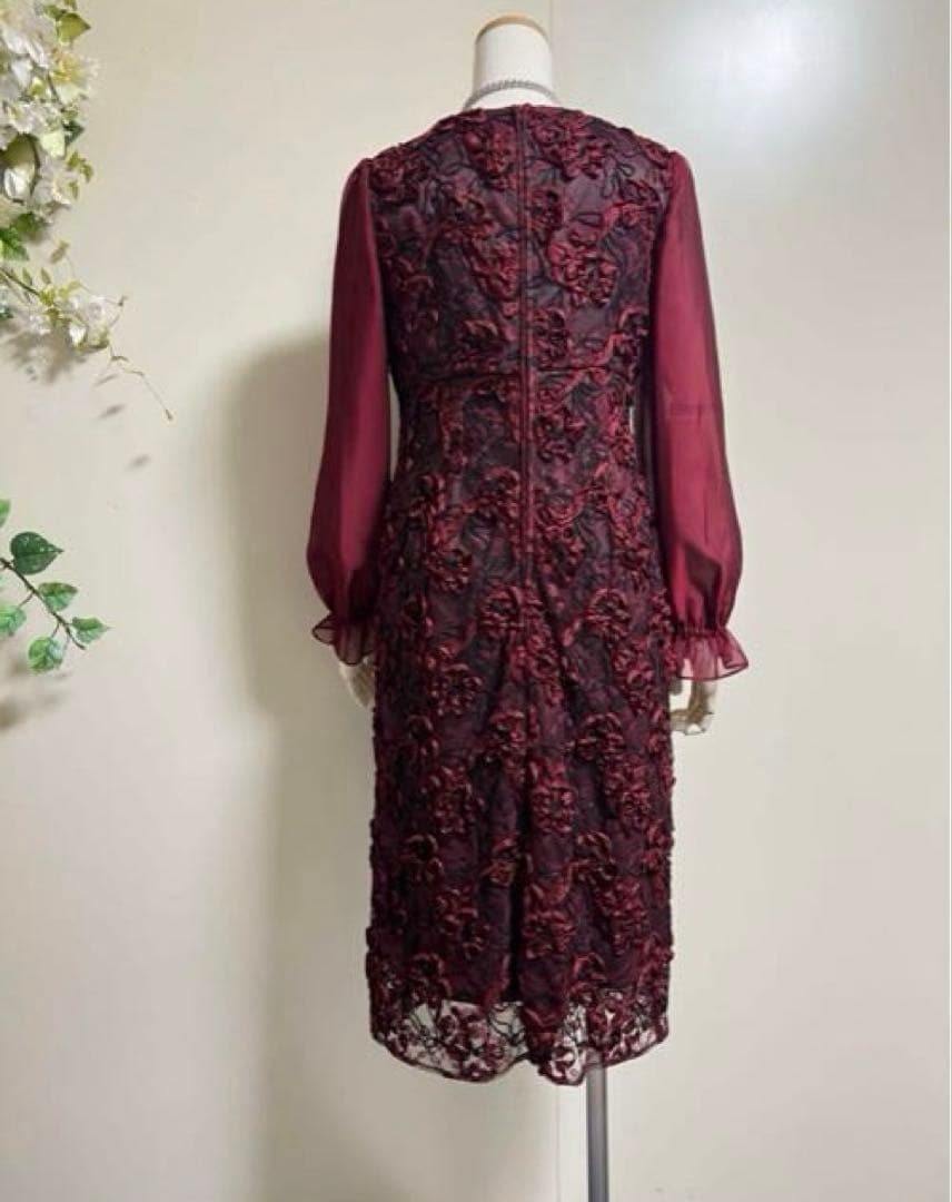 新品東京ソワールMARIKO KOHGA 日本製　高級刺繍レースドレスワンピース