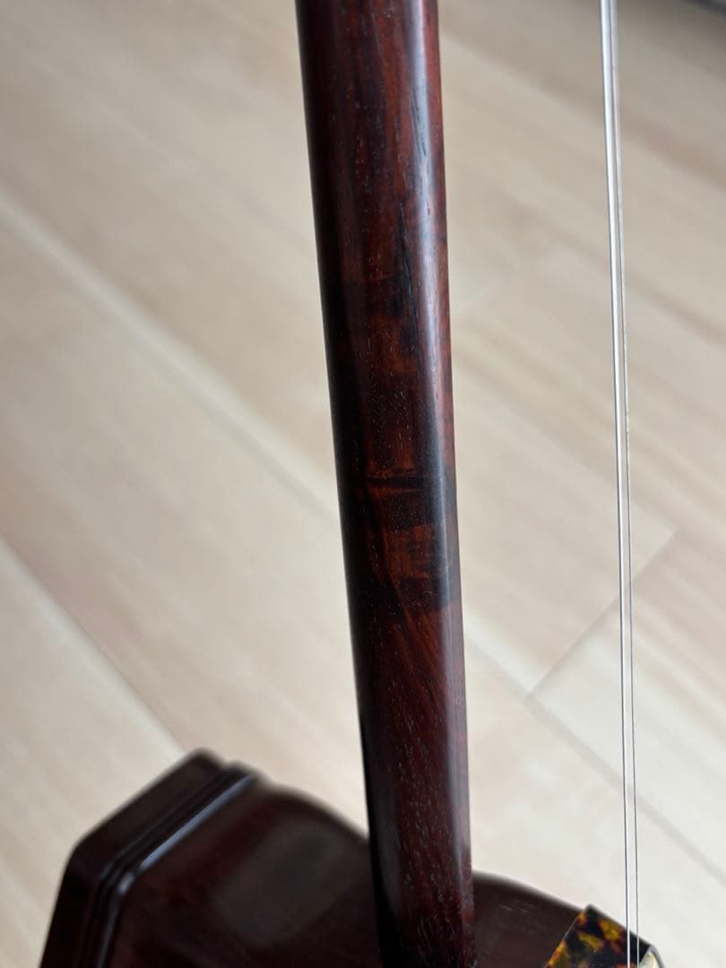 [新品未使用]二胡　明清旧料老紅木　李揚制　★10種類の駒セットをおまけでお付け