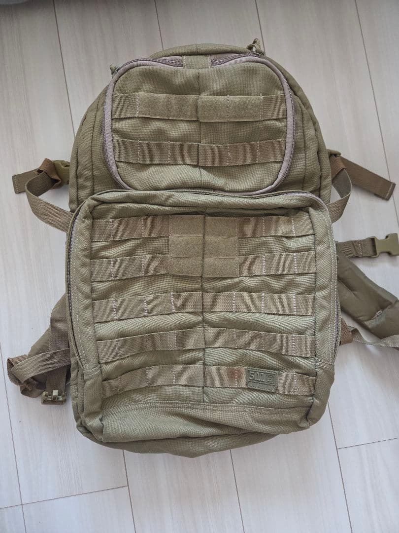 5.11 タンカラーバックパック