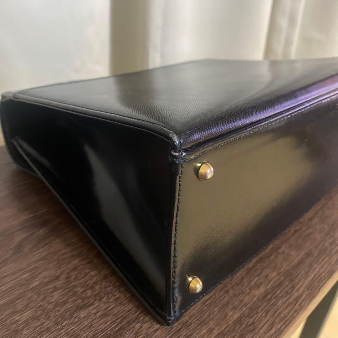 【送料無料】ヴェルサーチ ハンドバッグ フォーマル メデューサ レザー ブラック