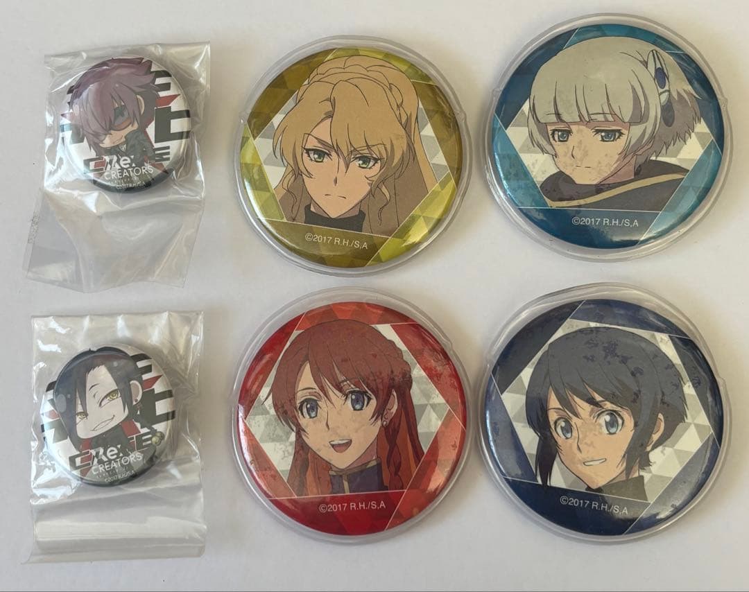 激レア　Re:CREATORS レクリエイターズ　リクリエイターズ　缶バッジ