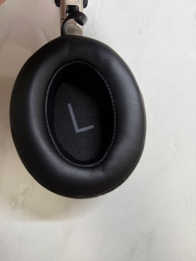 ヘッドホン SENNHEISER Momentum 3 Wireless