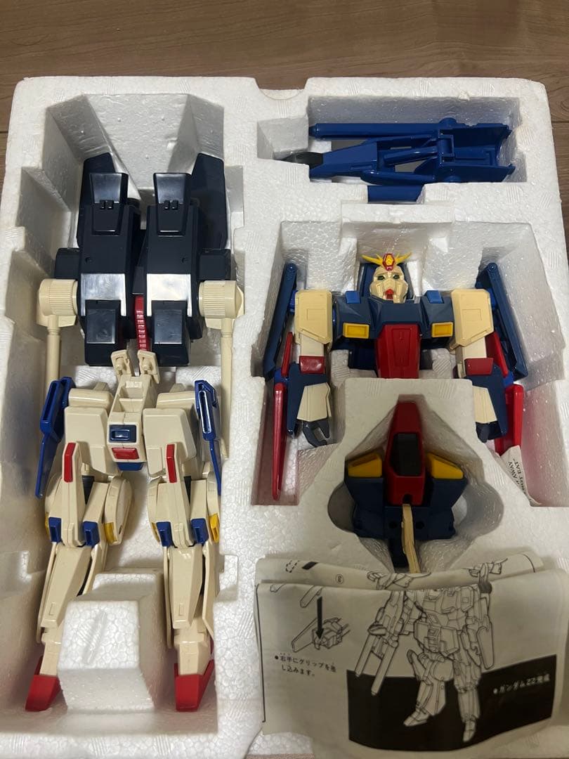 デラックス　ZZガンダム