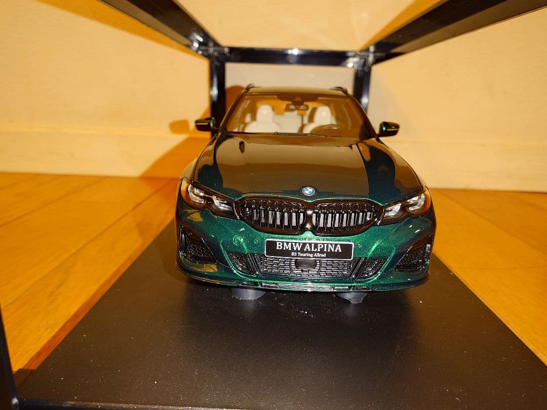 や*ん様 【希少品】GT SPIRIT 1/18 アルピナ B3ツーリング 20