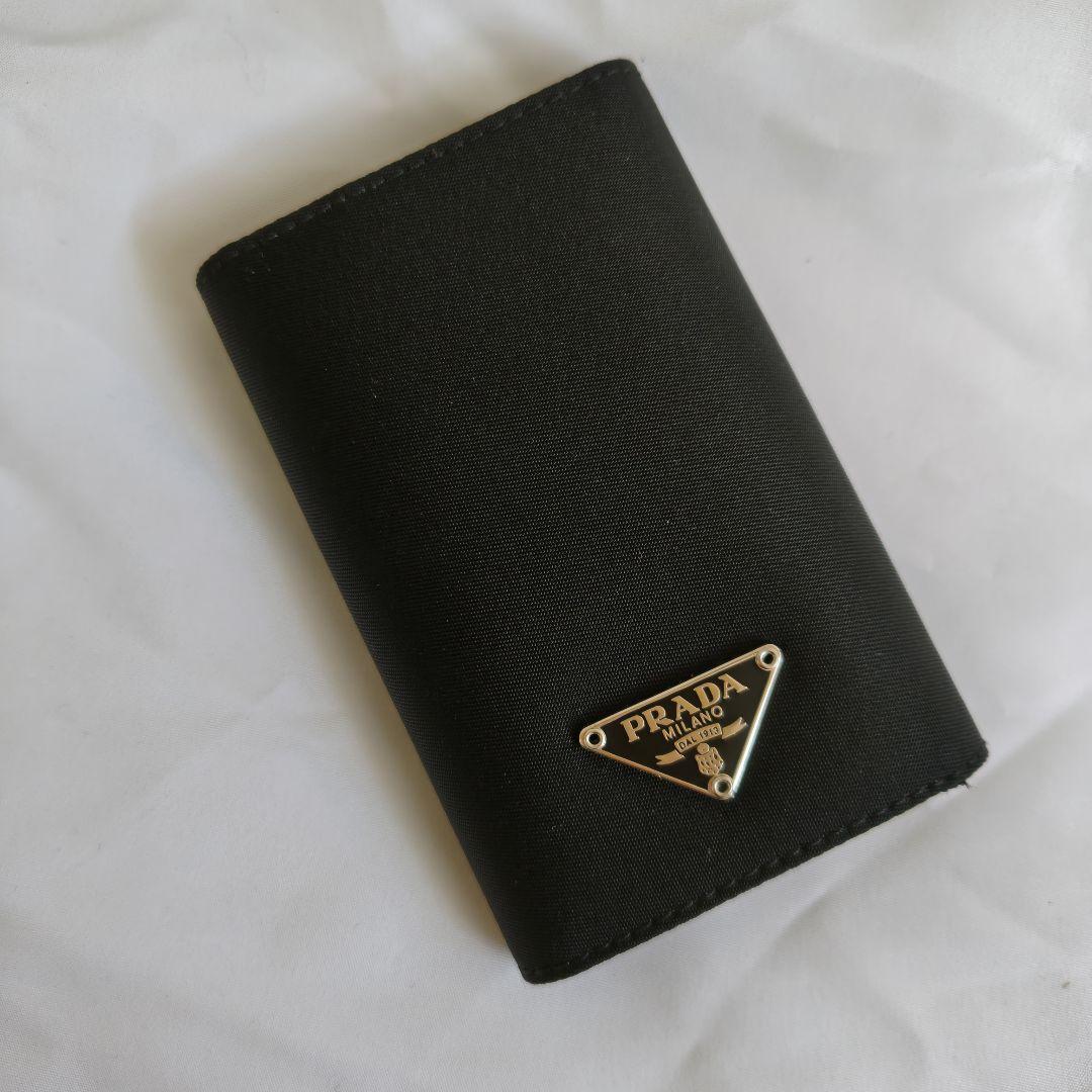 美品　PRADA ブラック ナイロン 6連 キーケース　箱付き 三角ロゴプレート