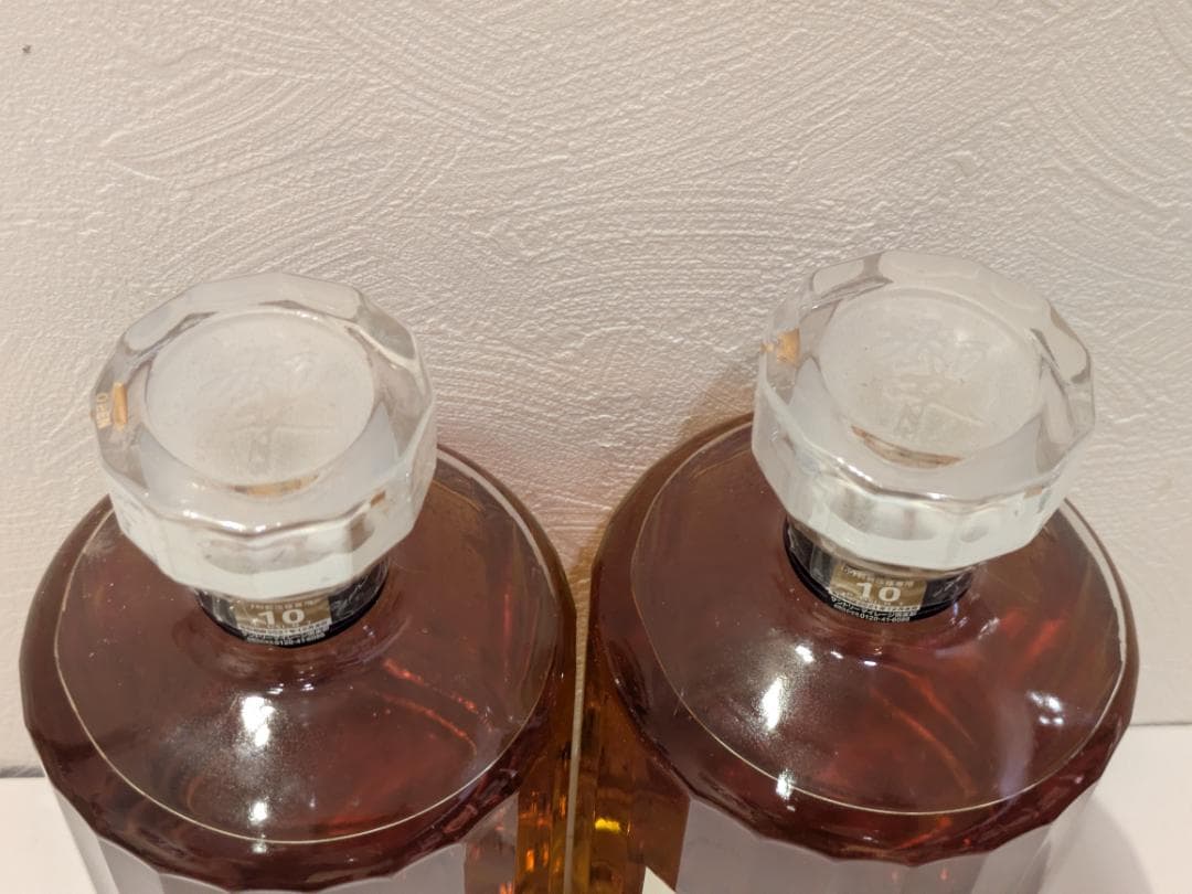 ㈱*✨様 【神奈川県限定発送】2本セット ウイスキー サントリー 響 700ml