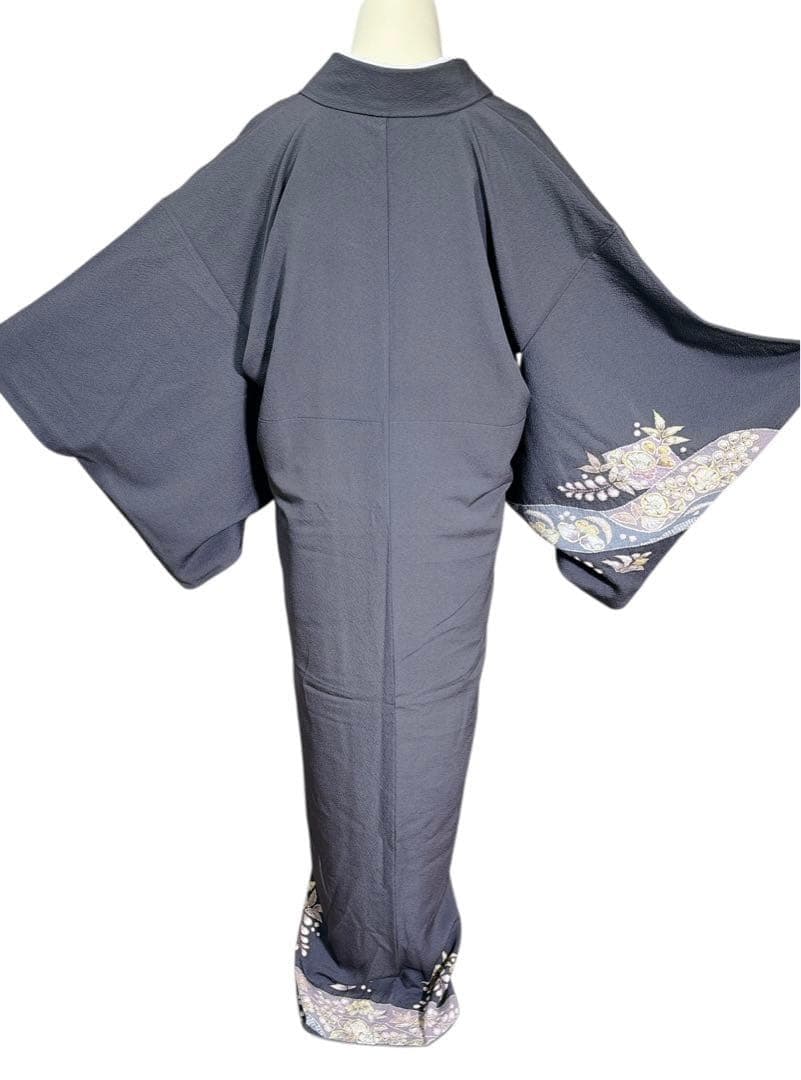 A134愛華 着物 翠山工房　訪問着正絹 濃グレー 絞り 暈し染め 辻が花